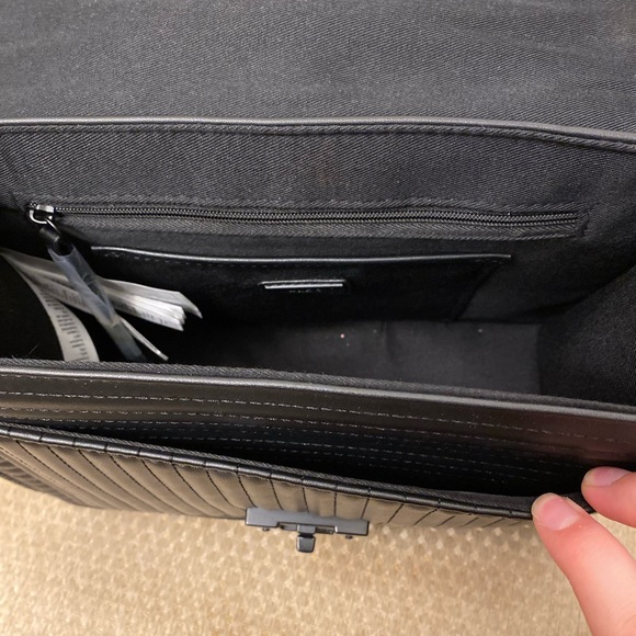 NWOT Aldo Black Quilted Handbag Crossbody Bag with Pom Pom Accessory - Picture 8 of 8